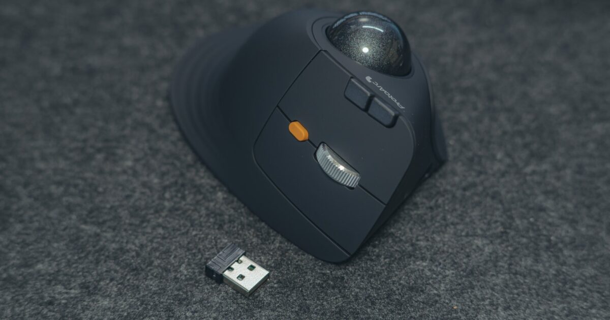 GXU1ouSaUAABKJs-1200x630.jpg
